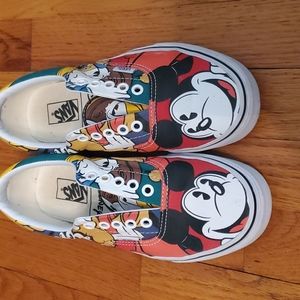 Vans Disney